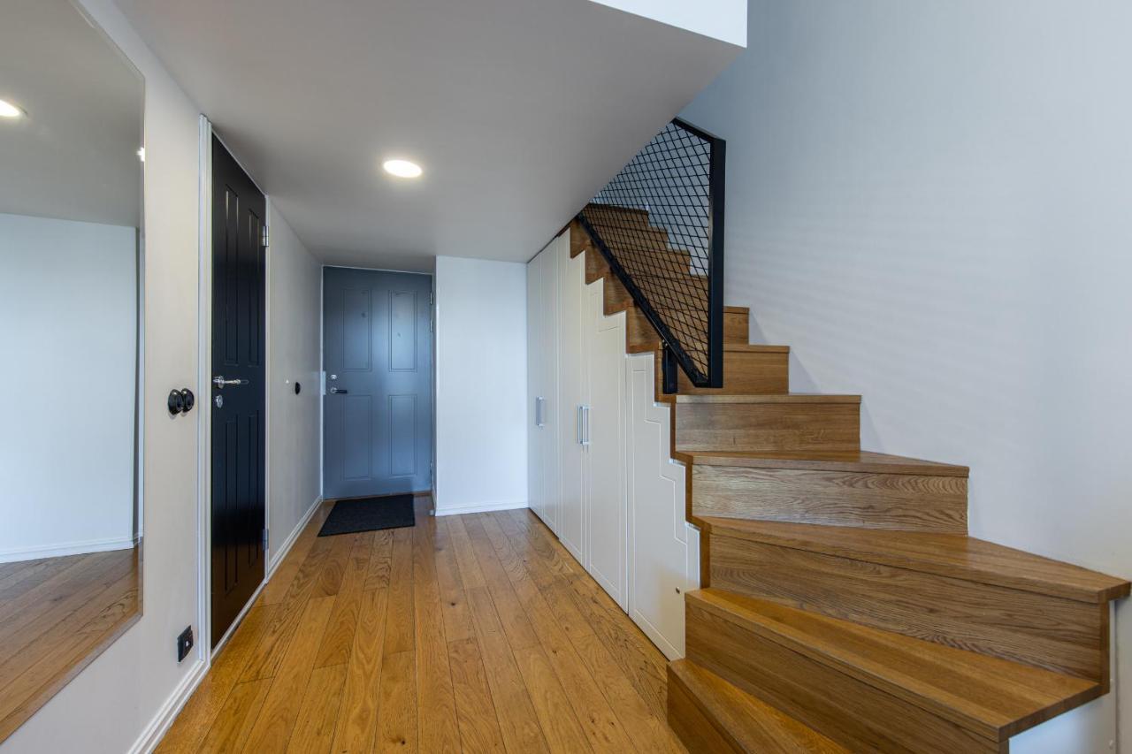 Urban Two-Level Apartments 13 Tallinn Exterior photo